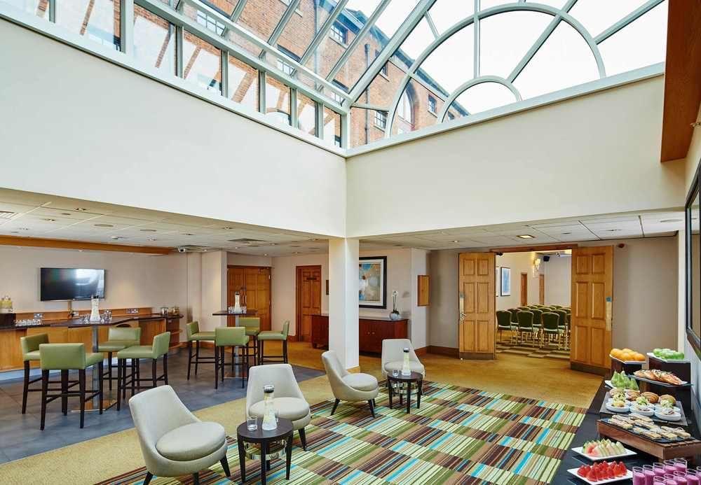 Manchester Marriott Victoria & Albert Hotel Exterior photo